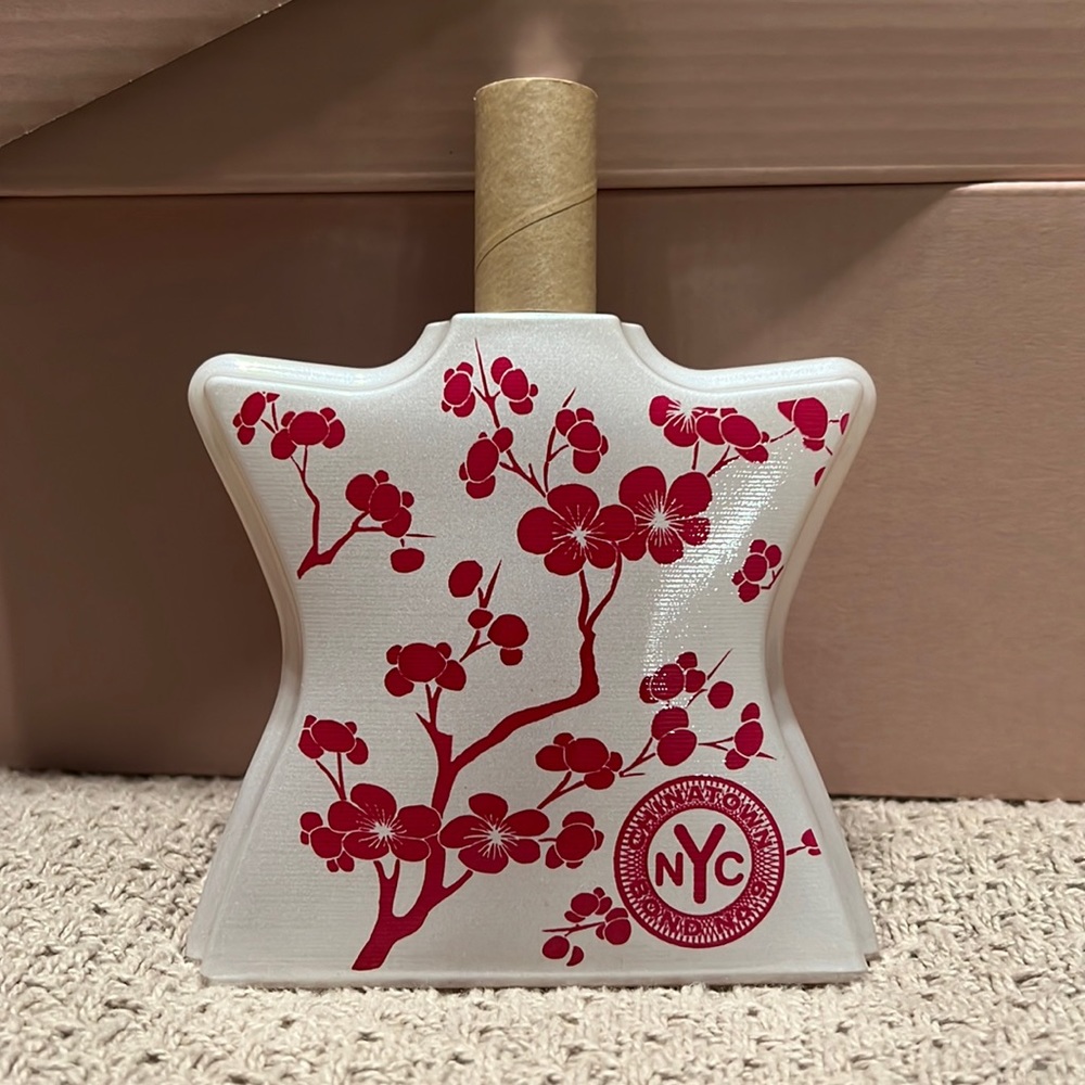 Chinatown Bond 9 perfume